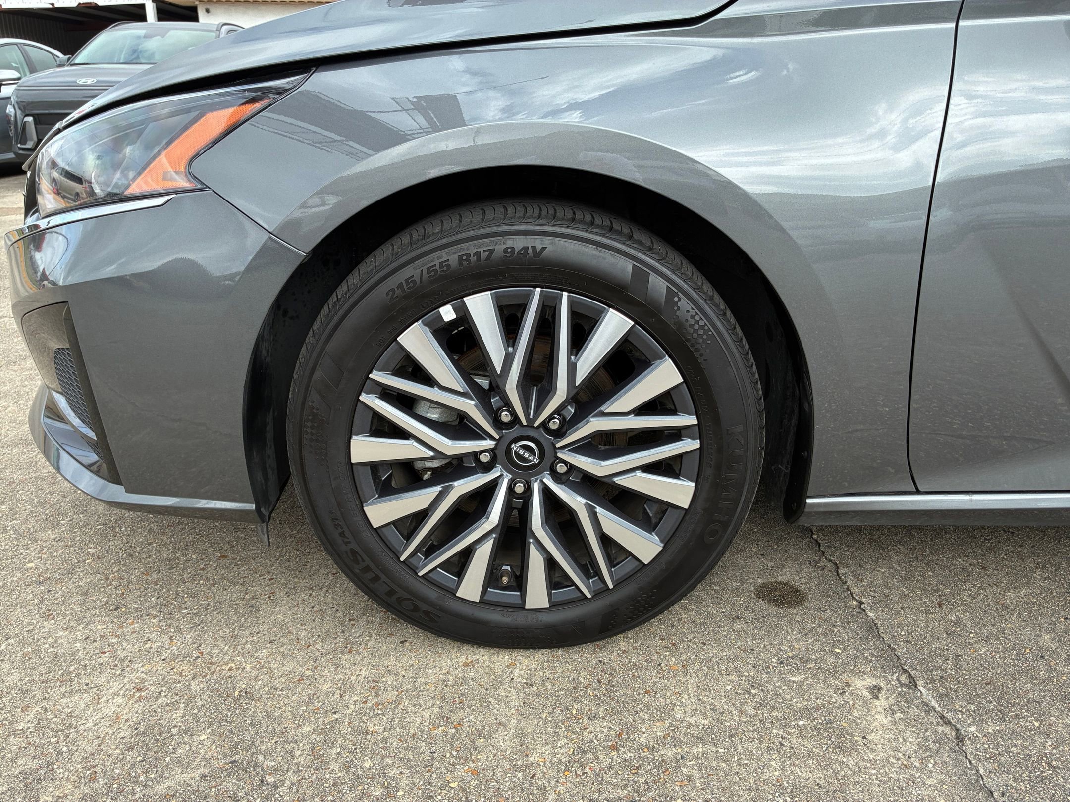 Thumbnail: 2025 Nissan Altima - 25