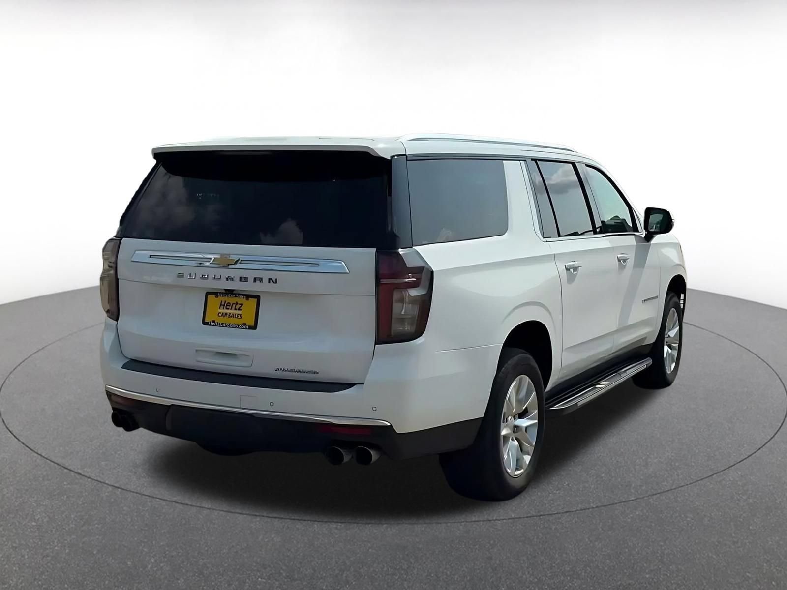Thumbnail: 2023 Chevrolet Suburban - 11