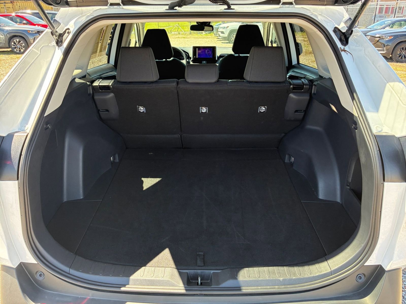 Thumbnail: 2025 Toyota RAV4 - 30