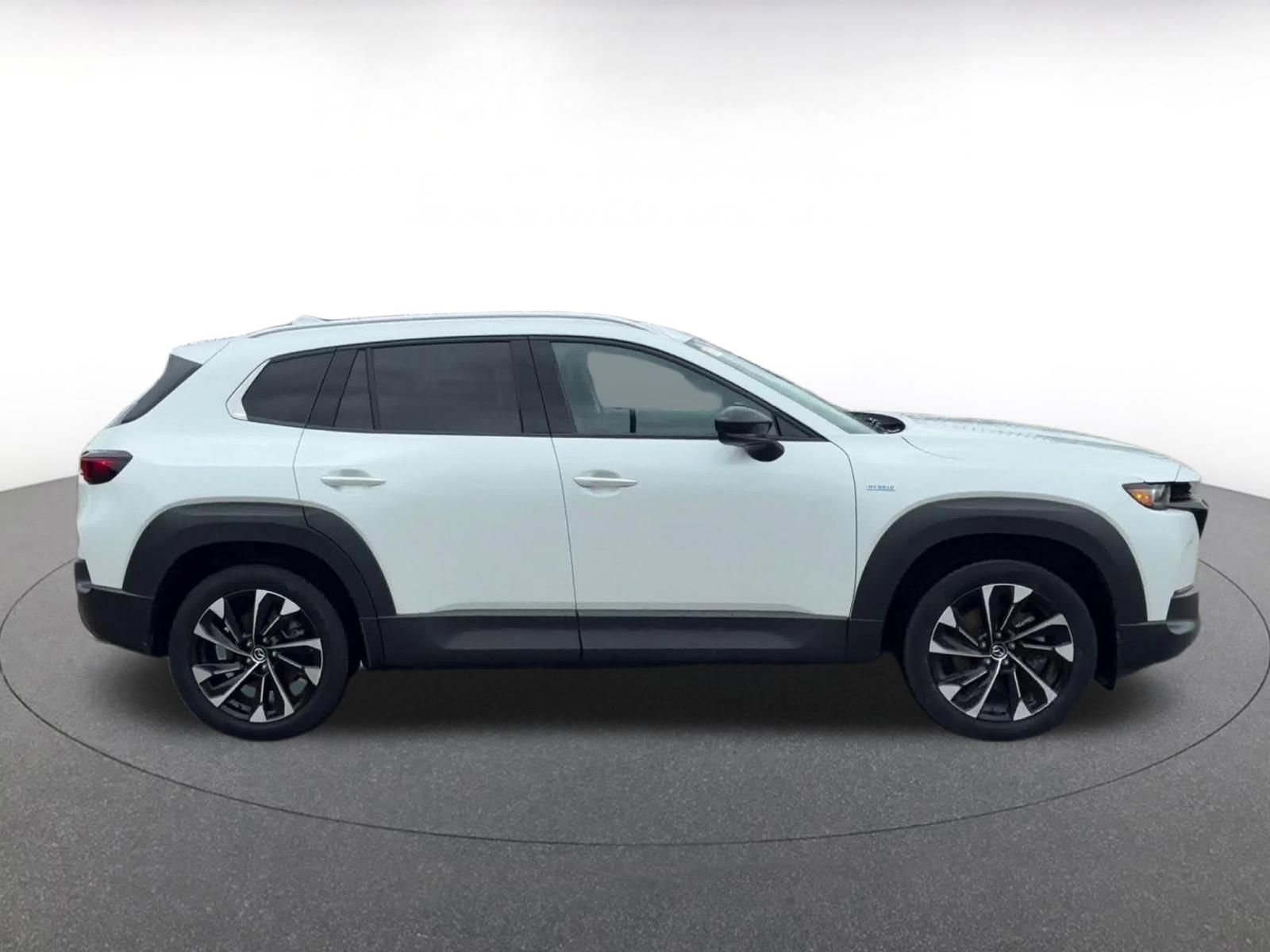Thumbnail: 2025 Mazda CX-50 - 16