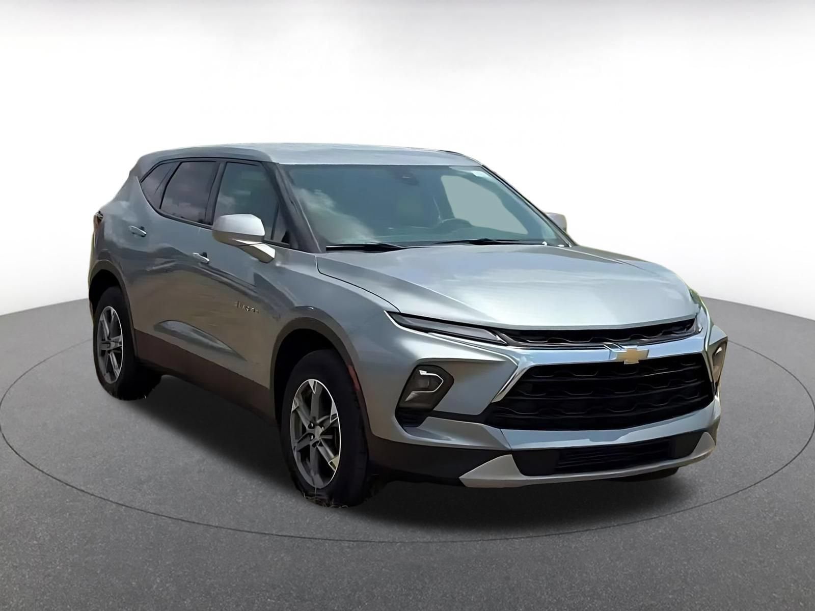 Thumbnail: 2026 Chevrolet Blazer - 3