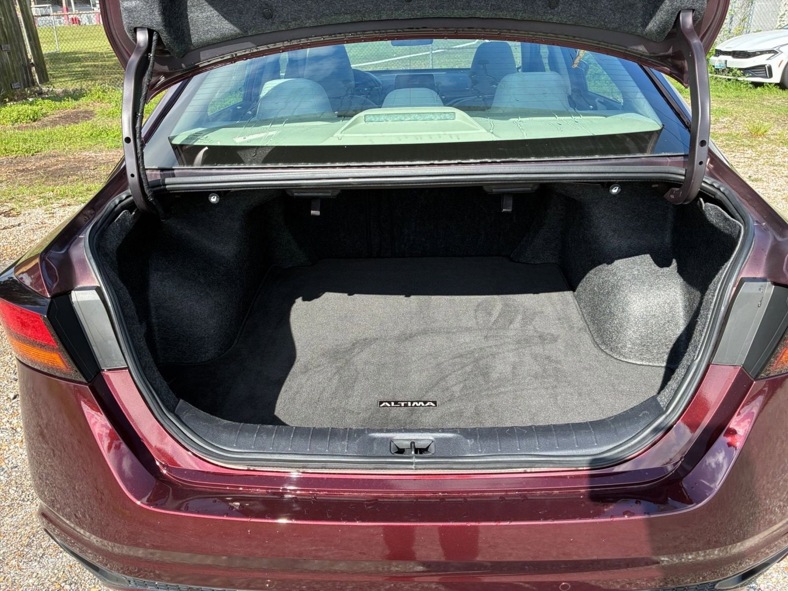 Thumbnail: 2025 Nissan Altima - 31