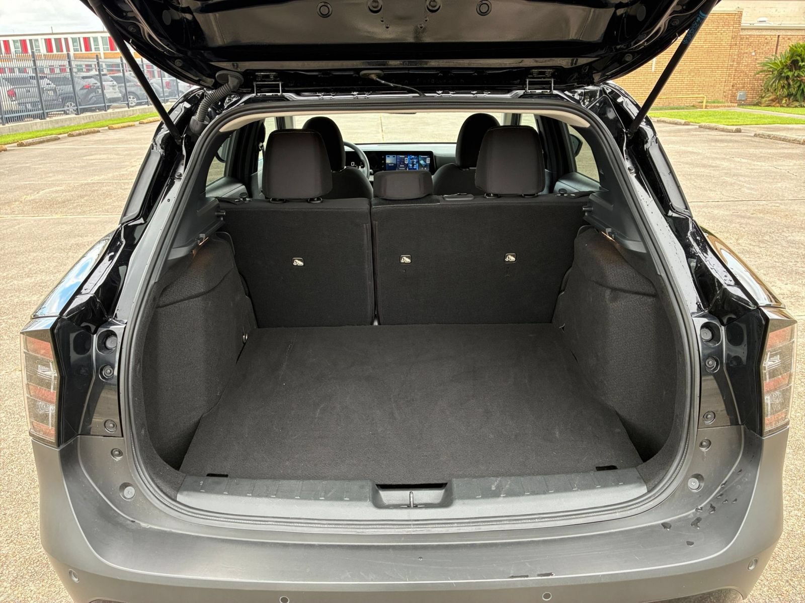 Thumbnail: 2026 Nissan Kicks - 29