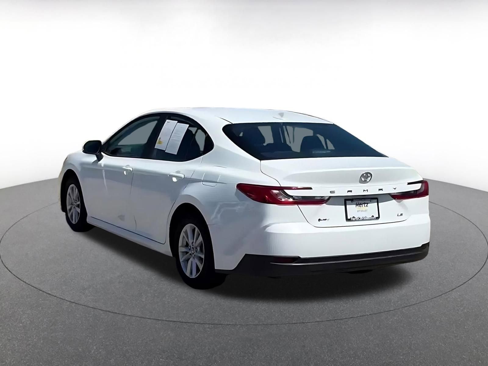 Thumbnail: 2025 Toyota Camry - 11