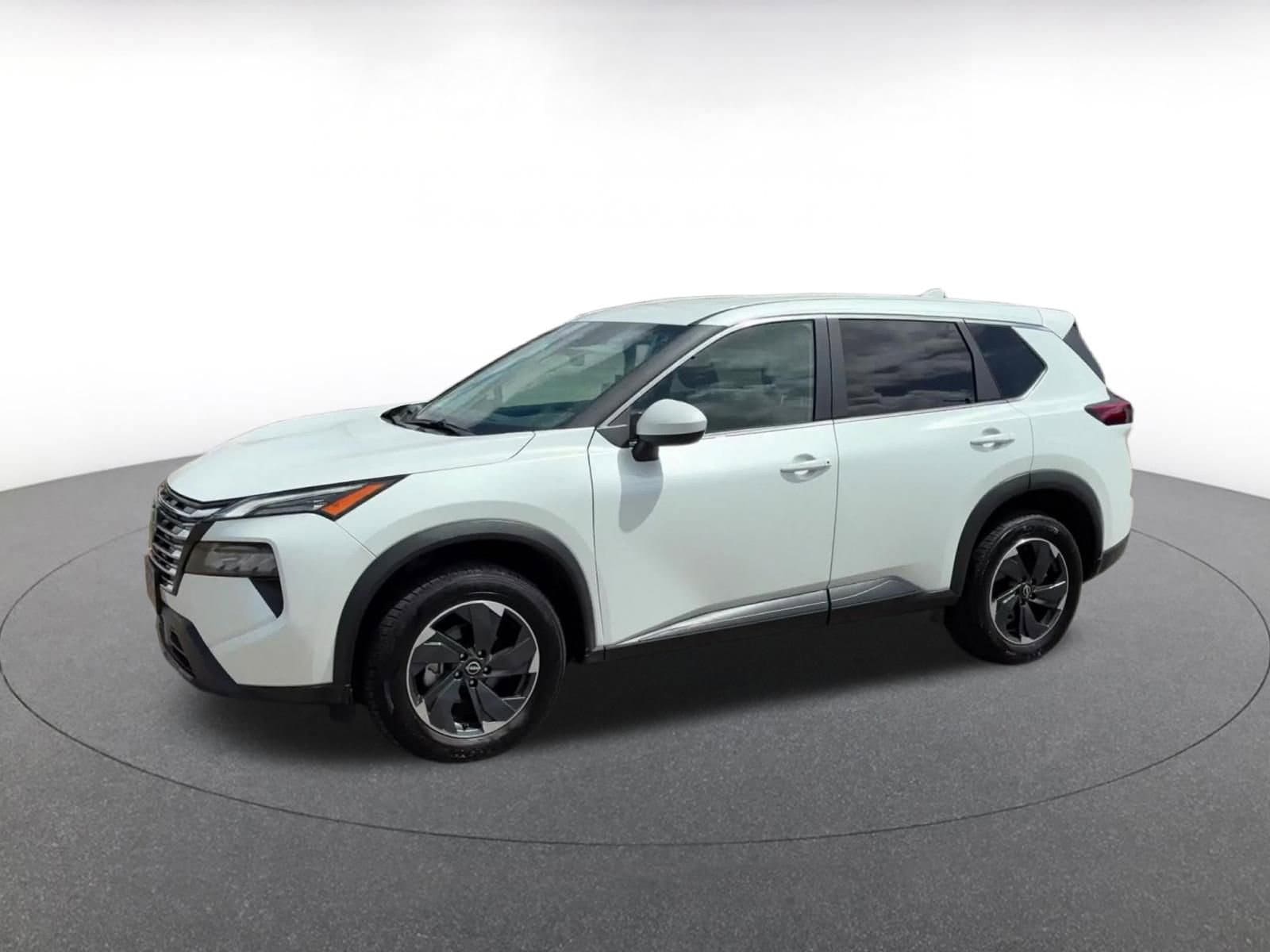 Thumbnail: 2025 Nissan Rogue - 8