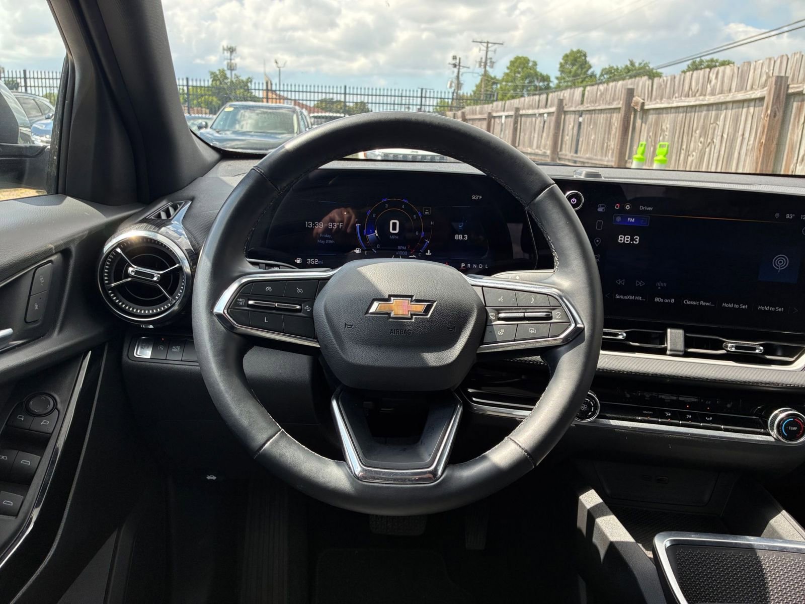 Thumbnail: 2025 Chevrolet Equinox - 34