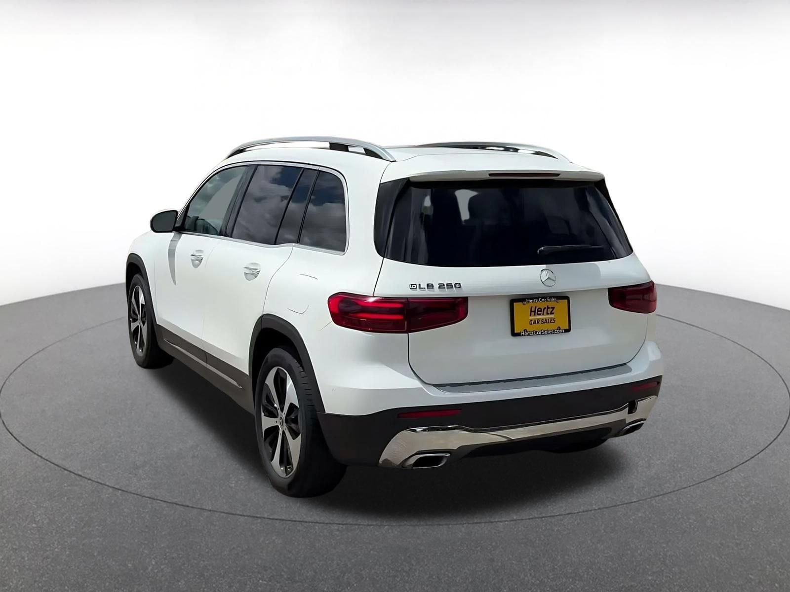 Thumbnail: 2025 Mercedes-Benz GLB - 10