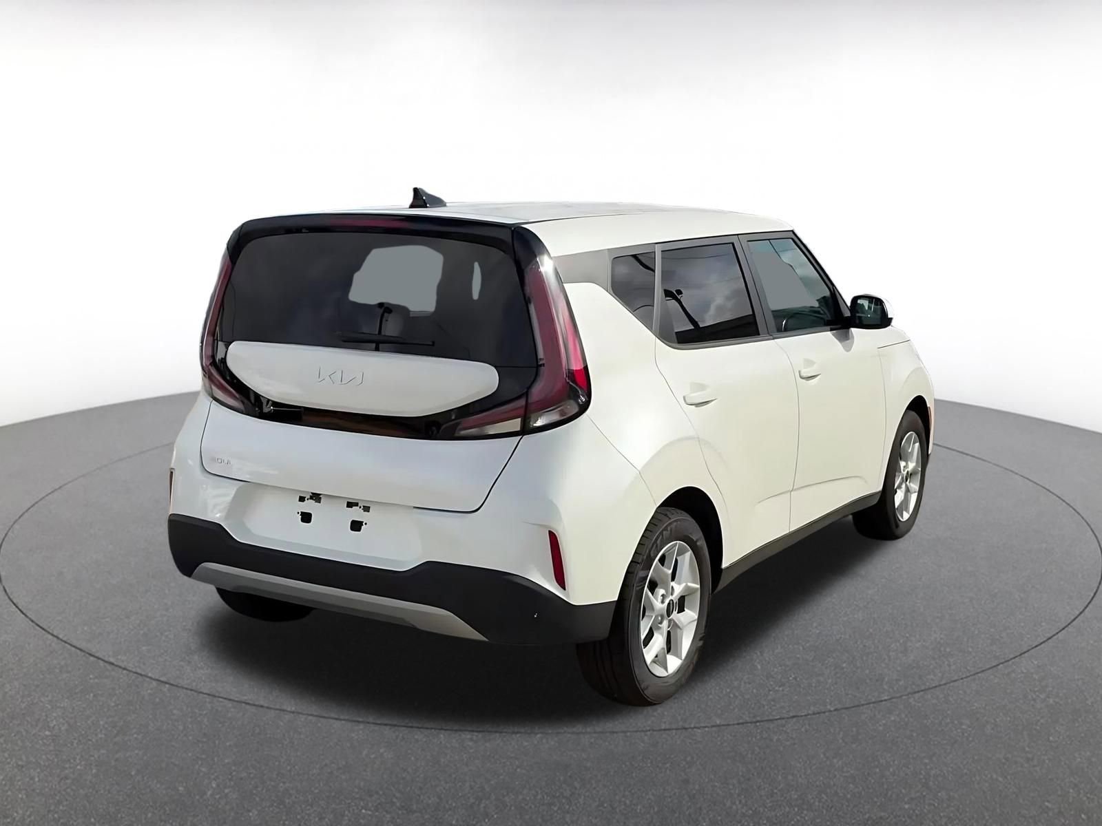 Thumbnail: 2025 Kia Soul - 14