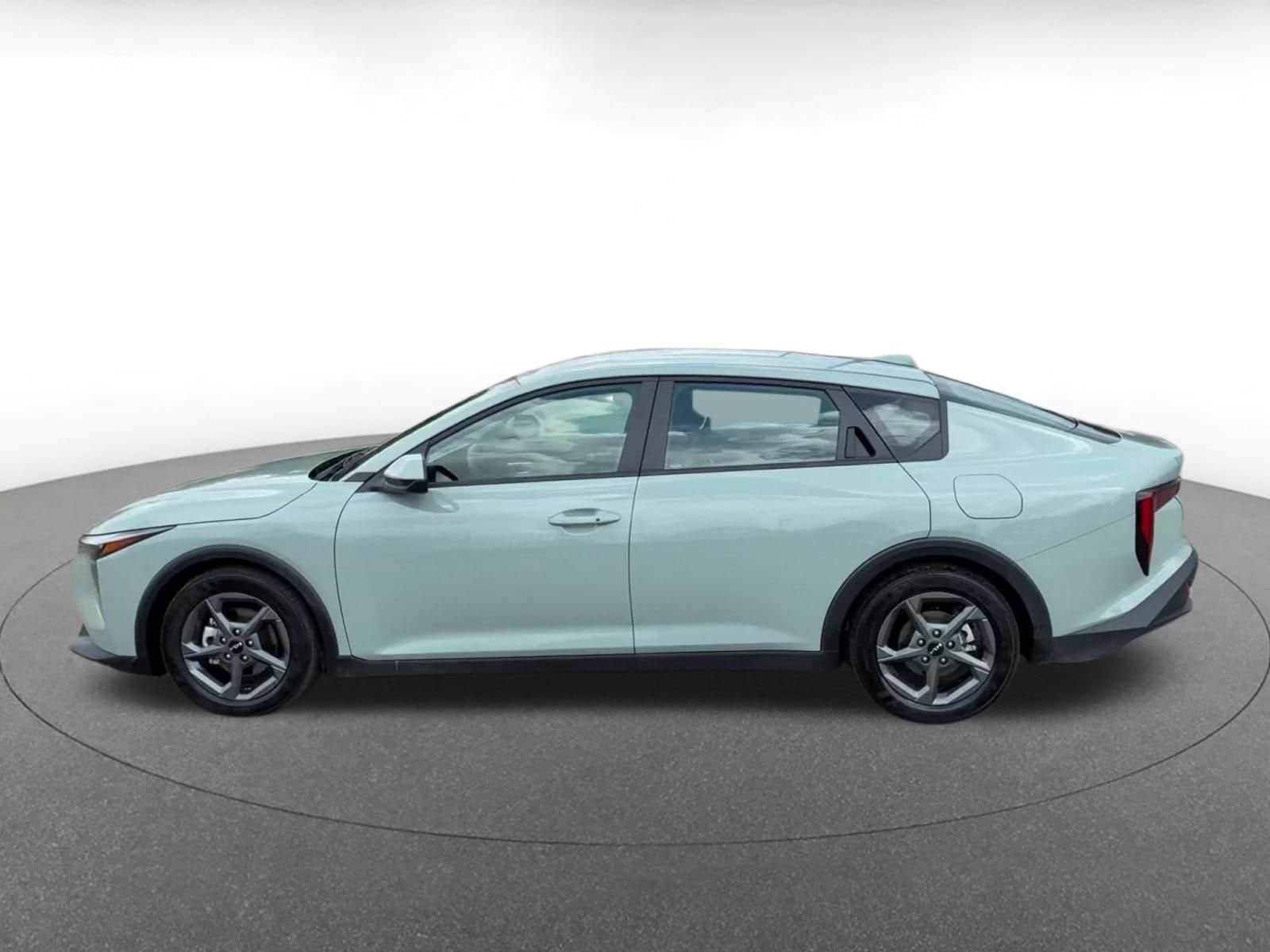 Thumbnail: 2026 Kia K4 - 8