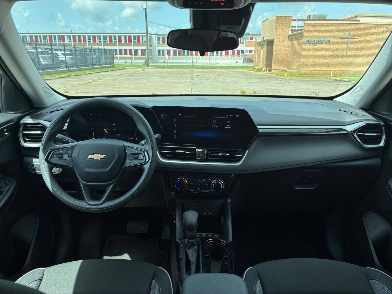 Thumbnail: 2025 Chevrolet TrailBlazer - 32