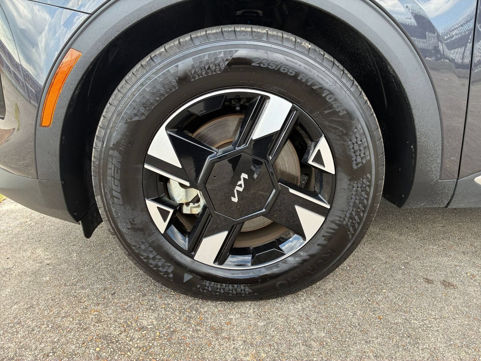 Thumbnail: 2026 Kia Sportage - 30