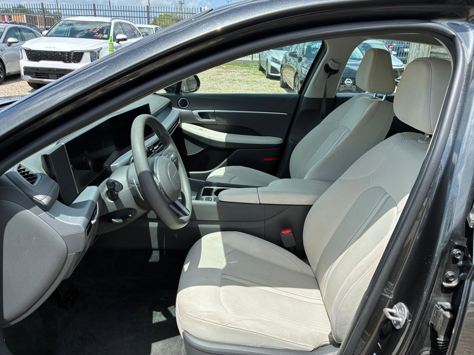 Thumbnail: 2025 Hyundai Sonata - 25