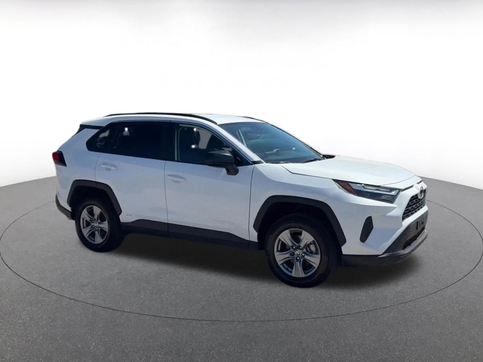 Thumbnail: 2025 Toyota RAV4 - 2