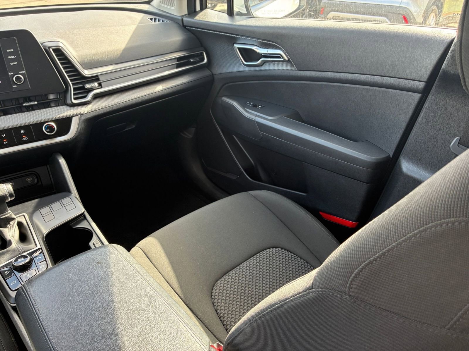 Thumbnail: 2025 Kia Sportage - 34