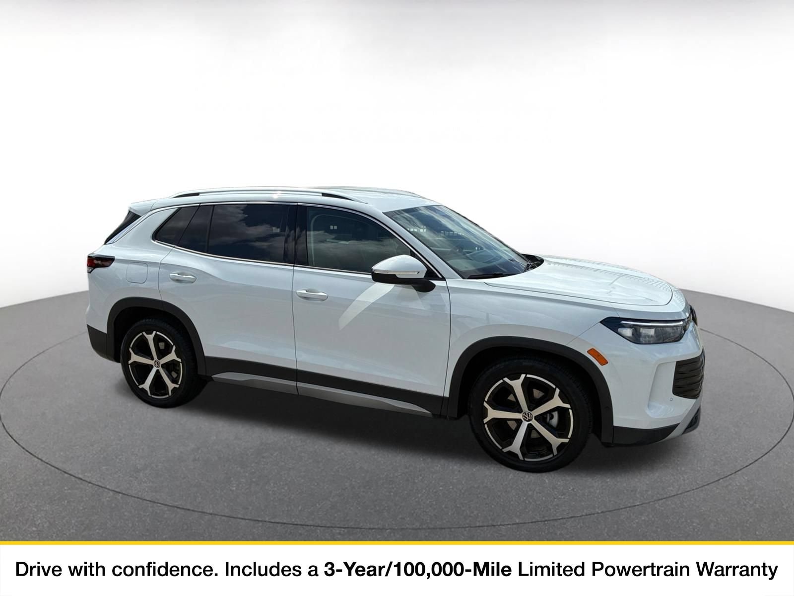 Thumbnail: 2026 Volkswagen Tiguan - 1