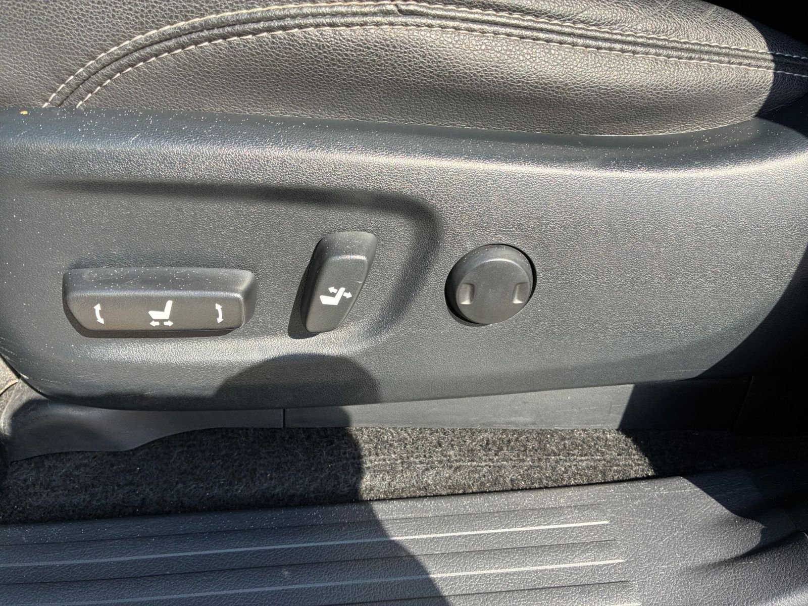 Thumbnail: 2024 Toyota 4Runner - 23