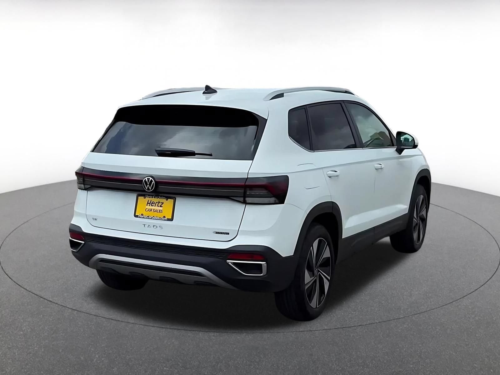 Thumbnail: 2026 Volkswagen Taos - 14