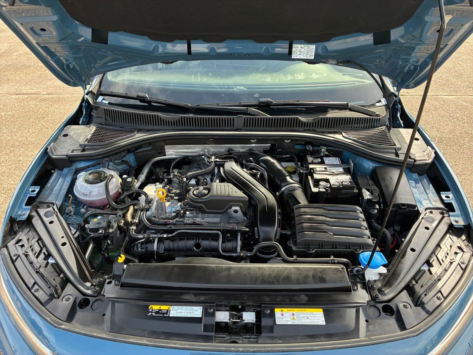 Thumbnail: 2025 Volkswagen Jetta - 30