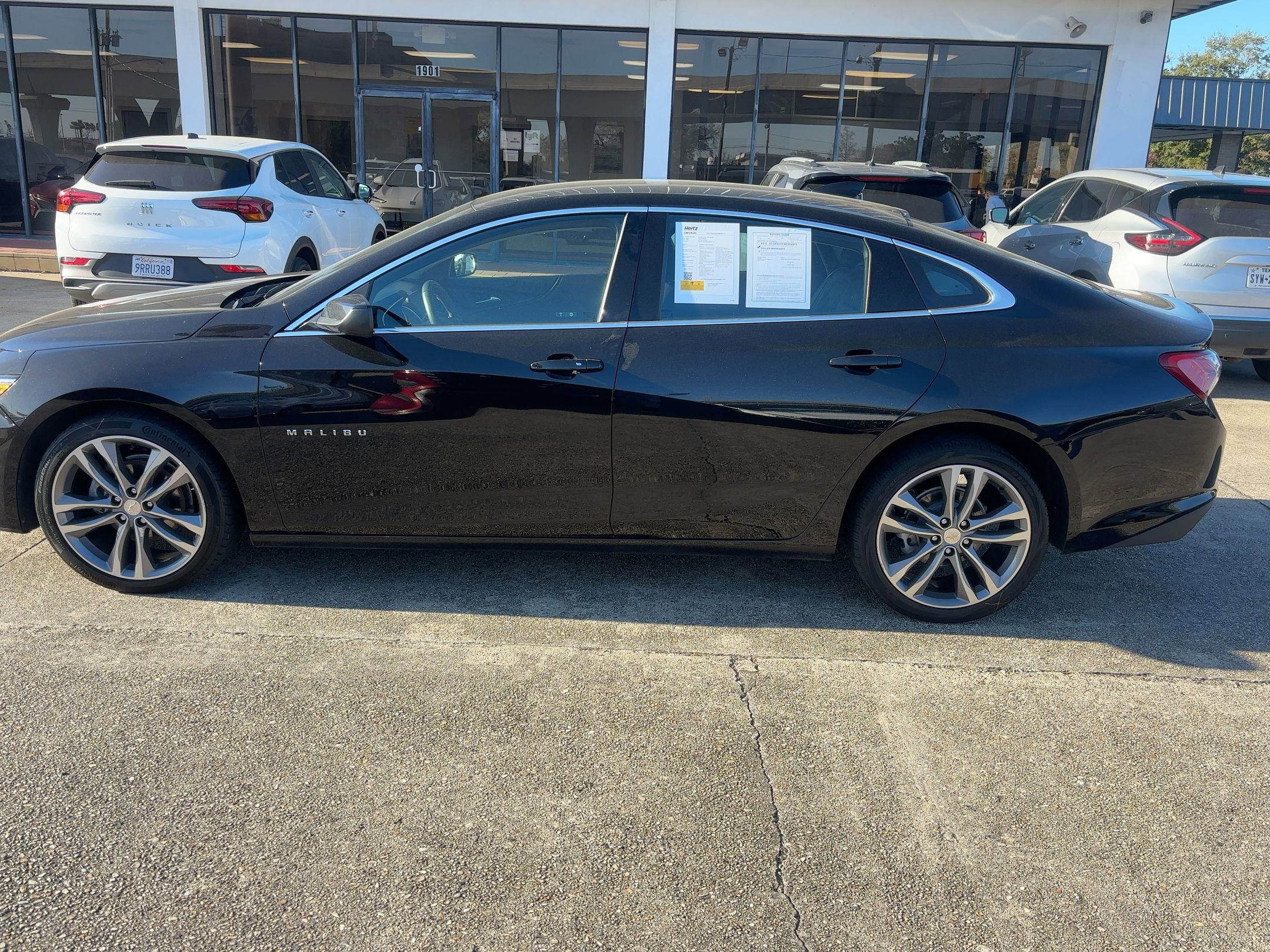 Thumbnail: 2024 Chevrolet Malibu - 5