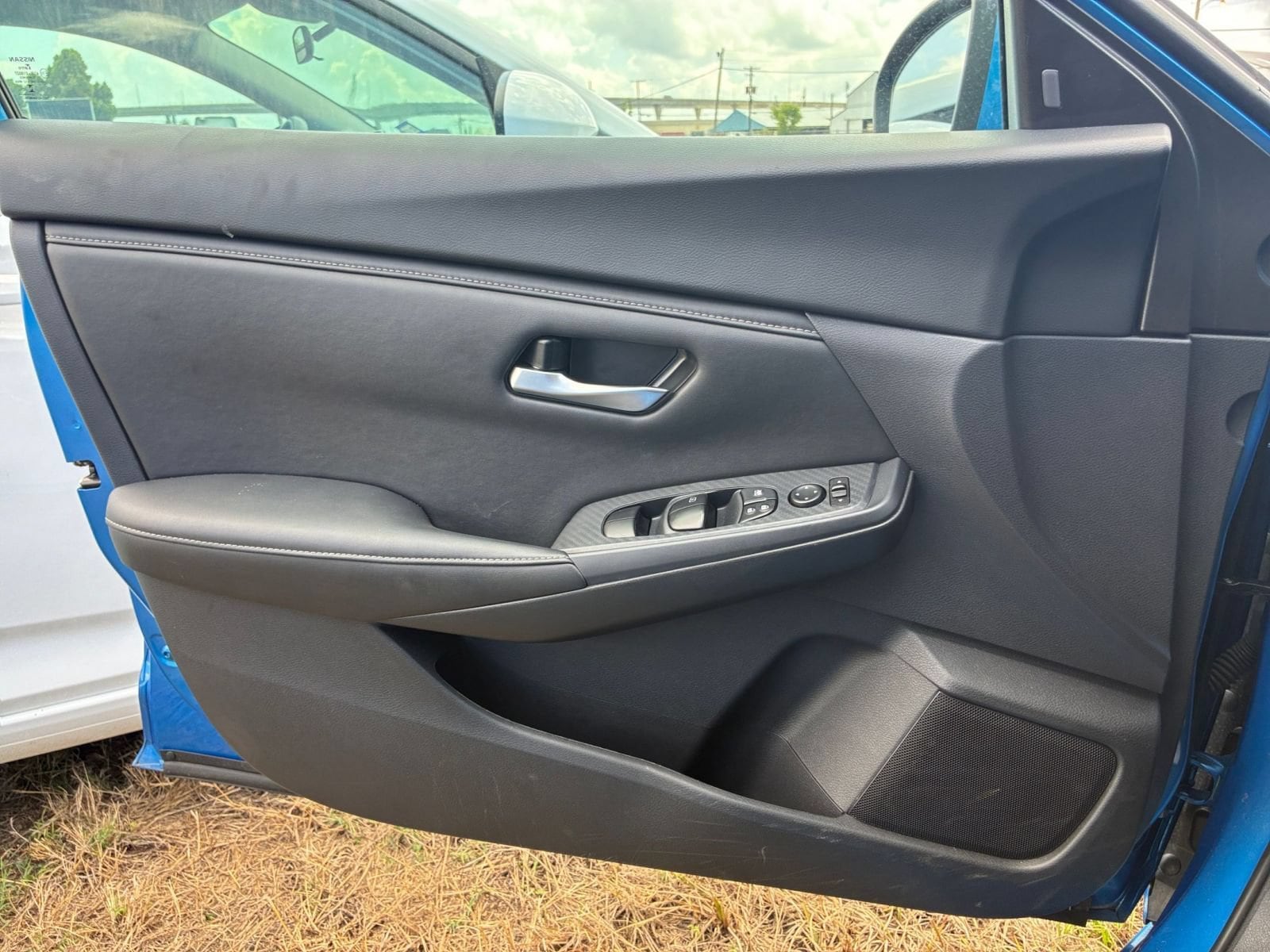 Thumbnail: 2025 Nissan Sentra - 15