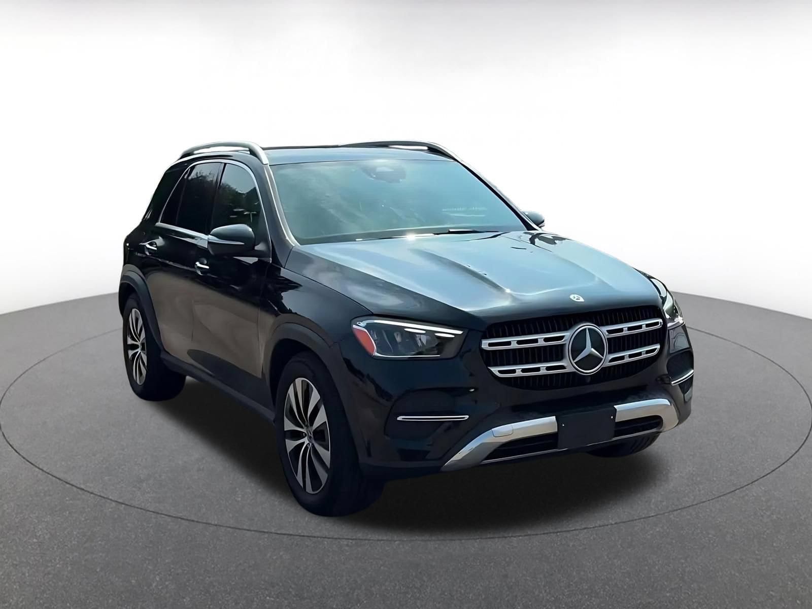 Thumbnail: 2026 Mercedes-Benz GLE - 3