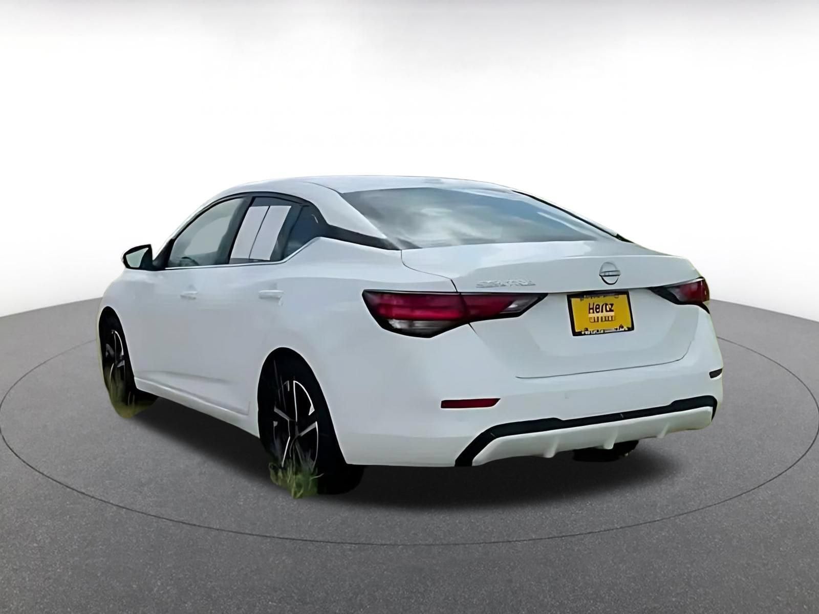 Thumbnail: 2025 Nissan Sentra - 12