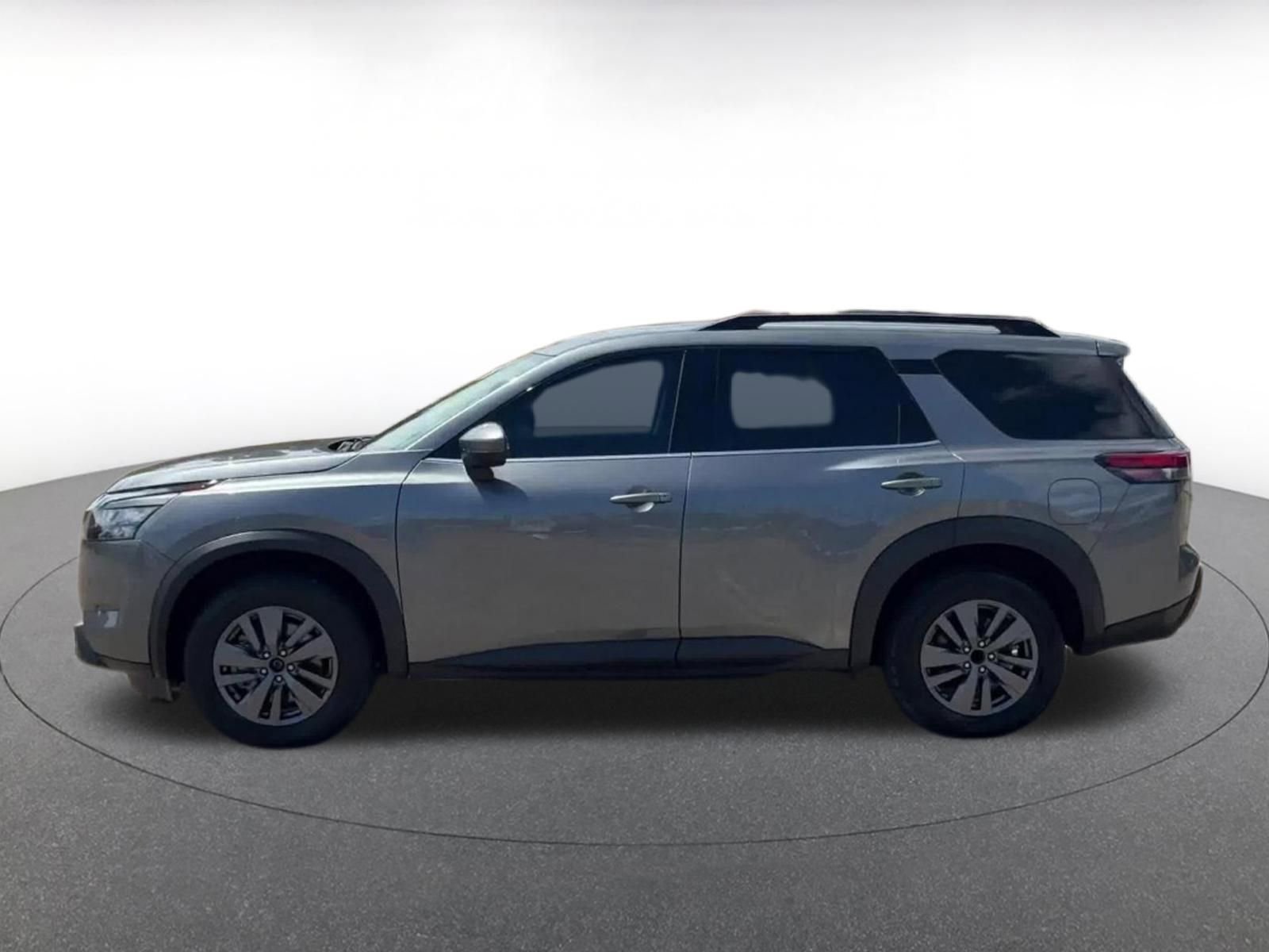 Thumbnail: 2025 Nissan Pathfinder - 9