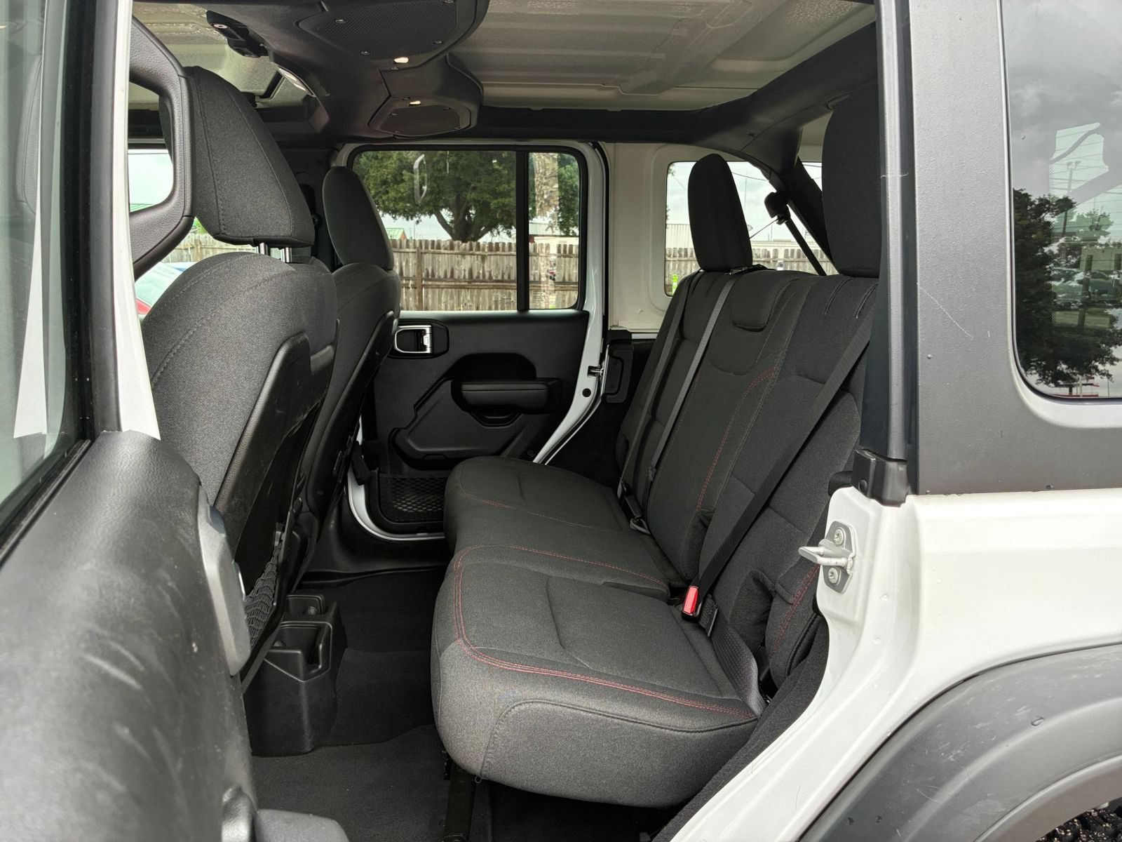 Thumbnail: 2025 Jeep Wrangler - 25