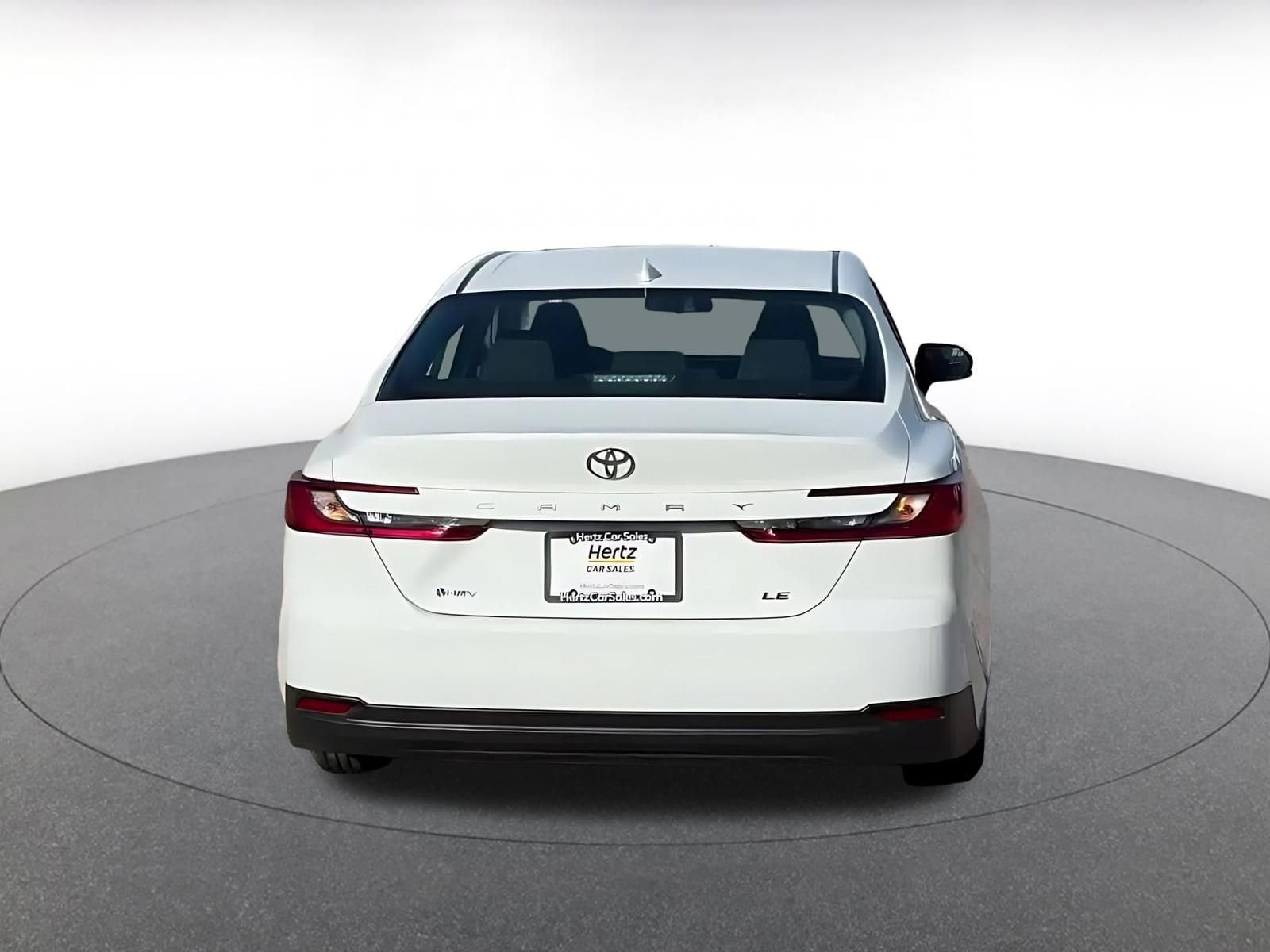 Thumbnail: 2025 Toyota Camry - 12