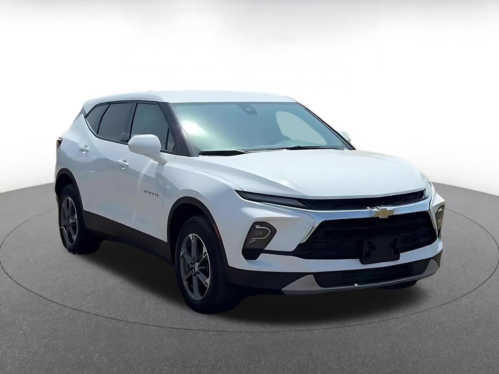 Thumbnail: 2025 Chevrolet Blazer - 3