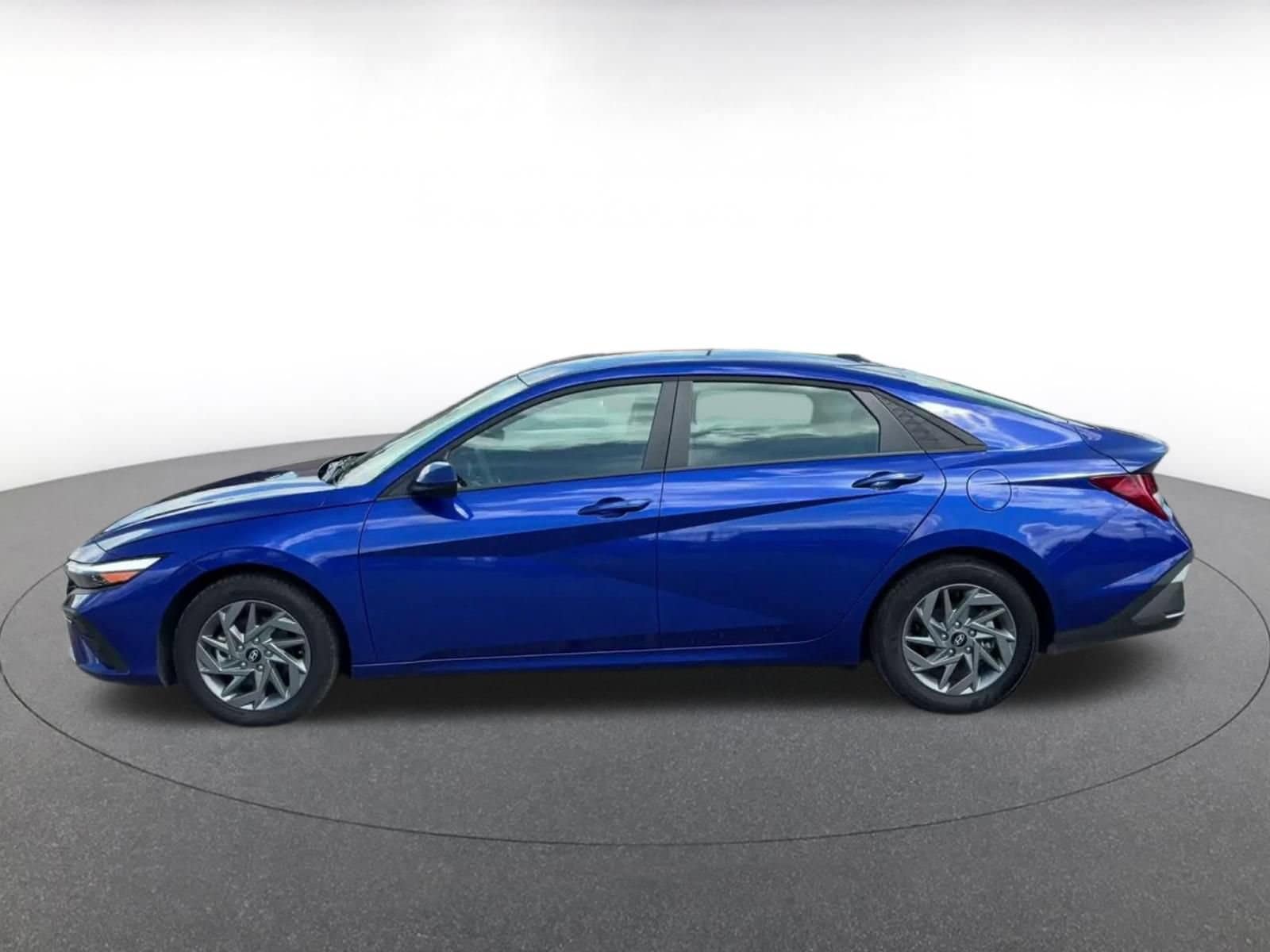 Thumbnail: 2026 Hyundai Elantra - 8
