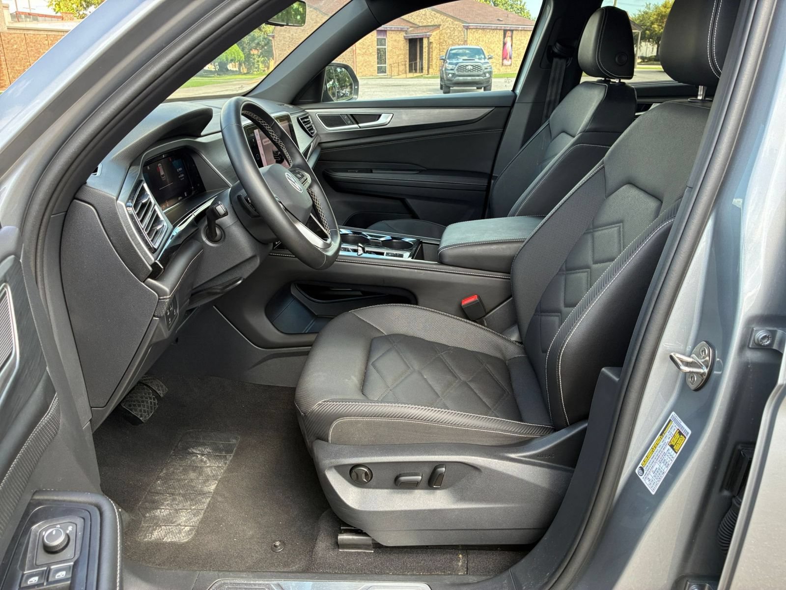 Thumbnail: 2026 Volkswagen Atlas - 29