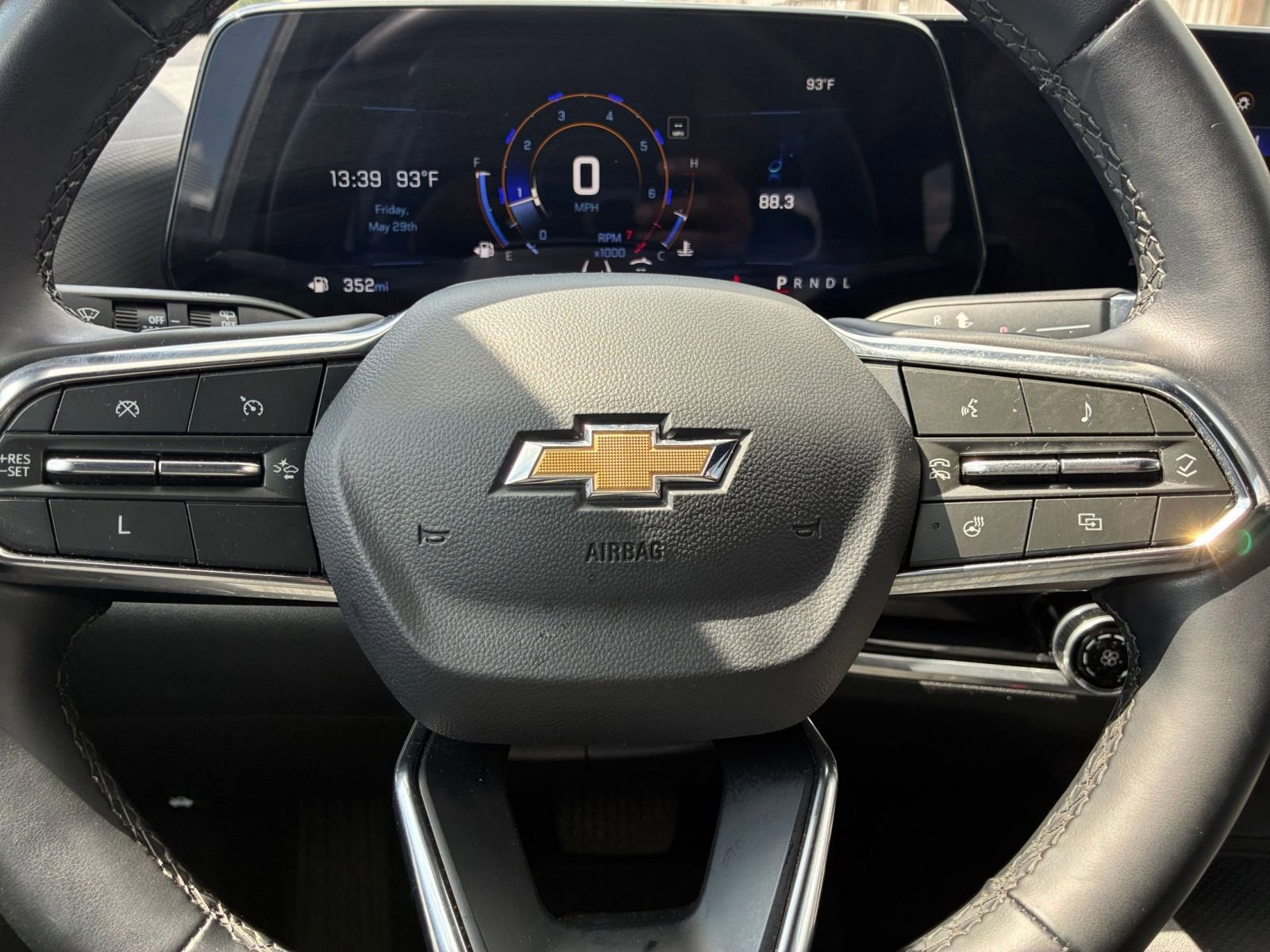 Thumbnail: 2025 Chevrolet Equinox - 28