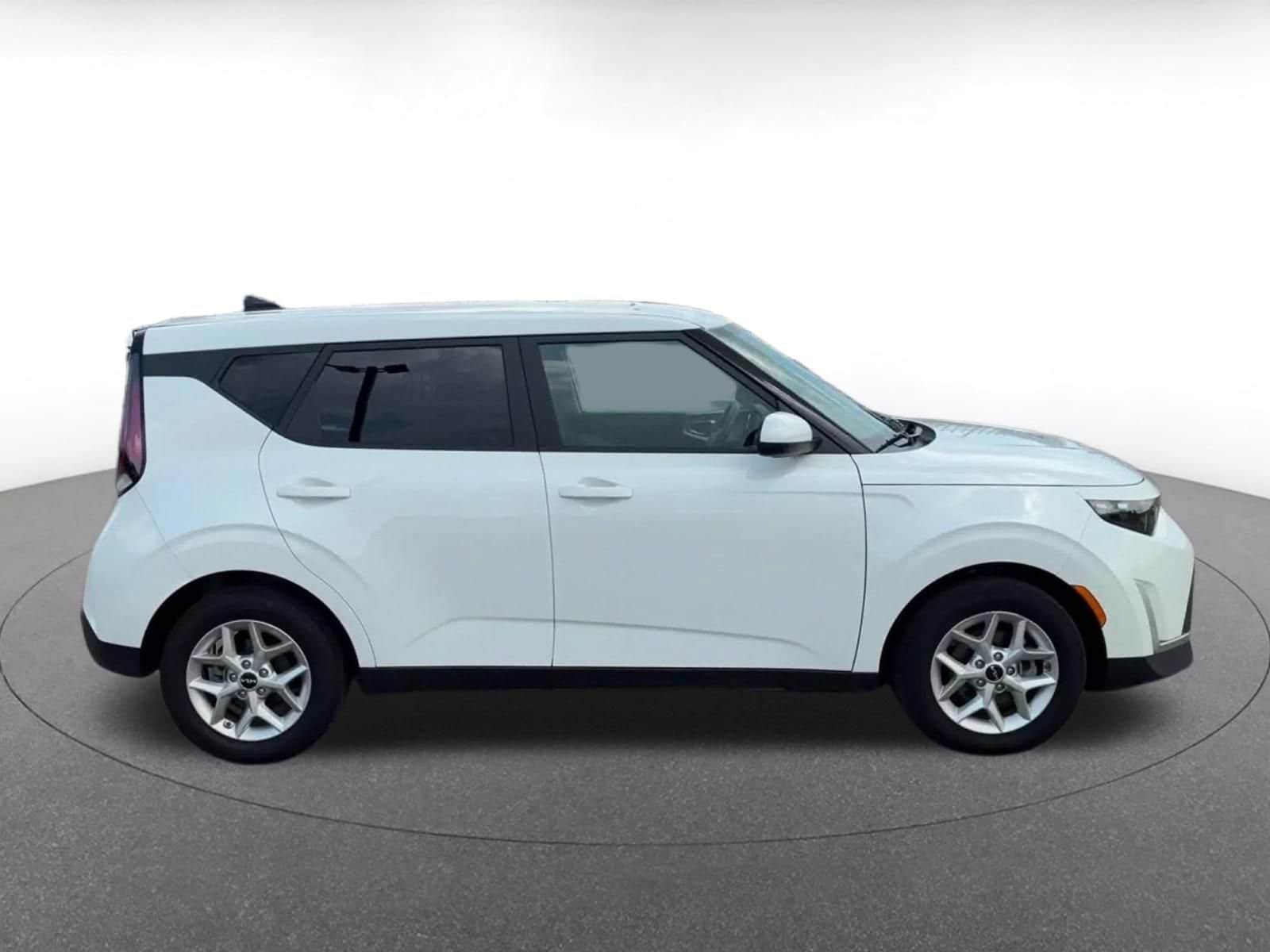 Thumbnail: 2025 Kia Soul - 13