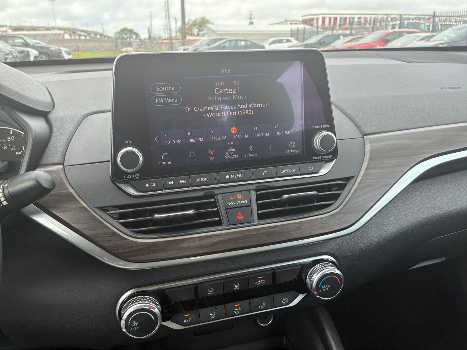 Thumbnail: 2025 Nissan Altima - 17