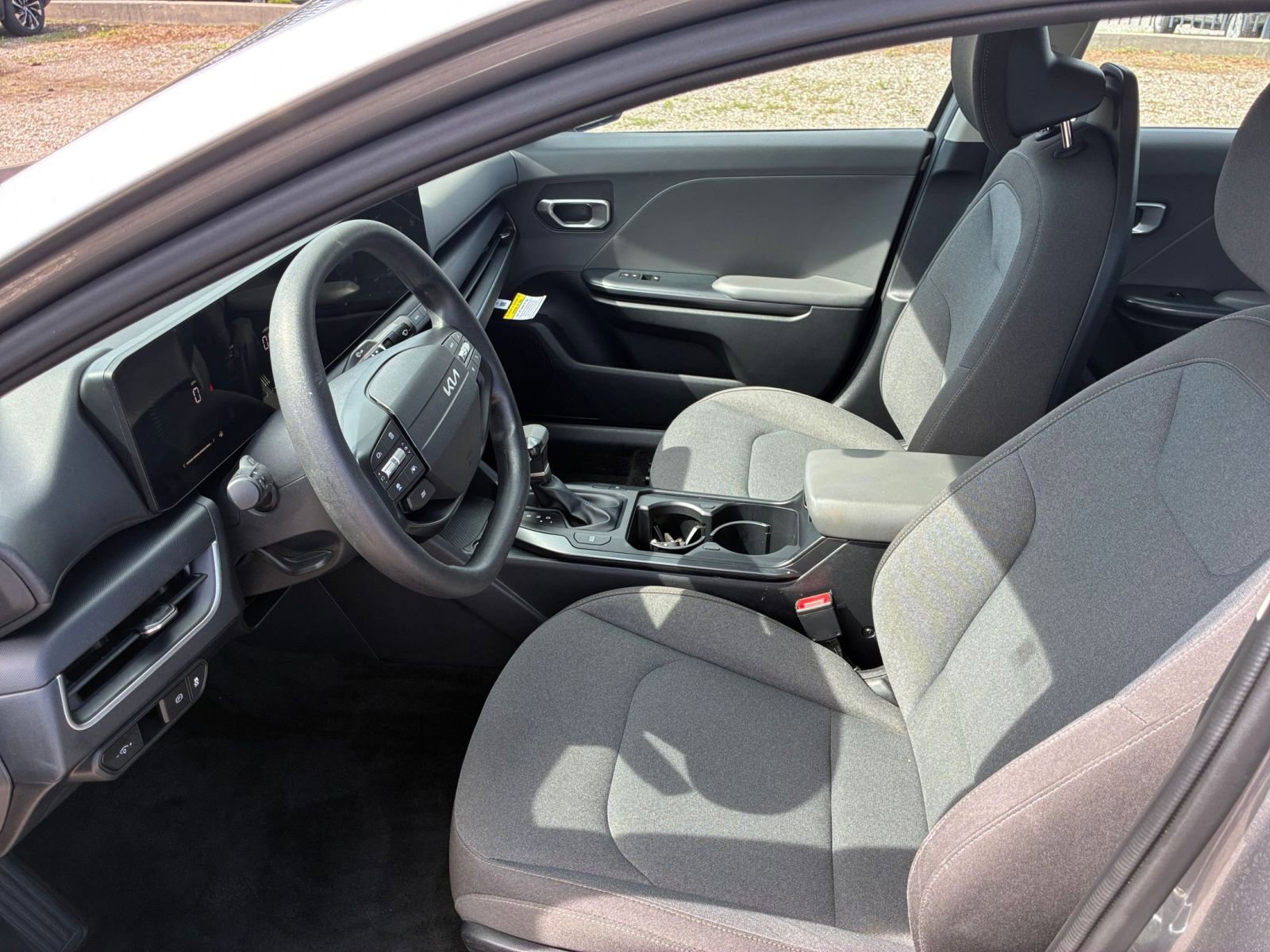 Thumbnail: 2025 Kia K4 - 30