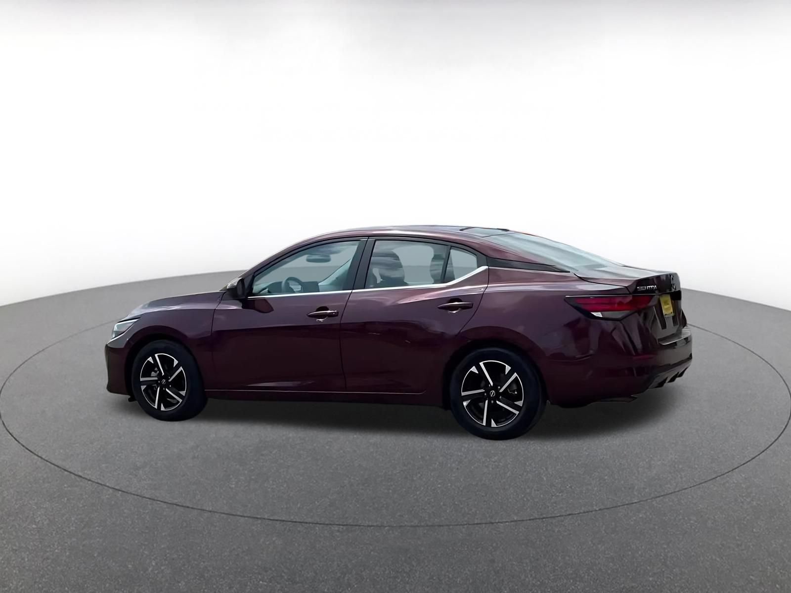 Thumbnail: 2025 Nissan Sentra - 9