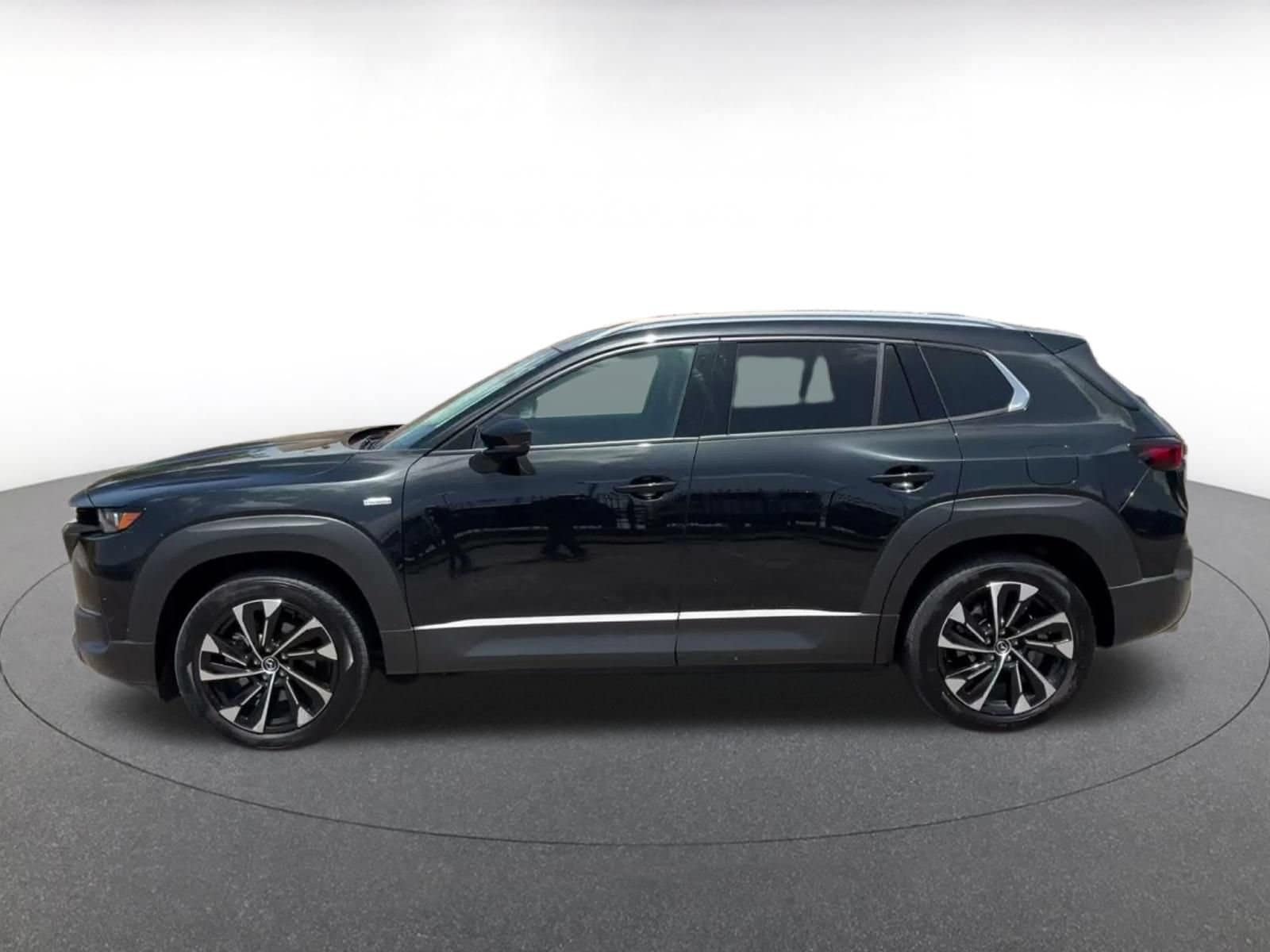 Thumbnail: 2025 Mazda CX-50 - 8