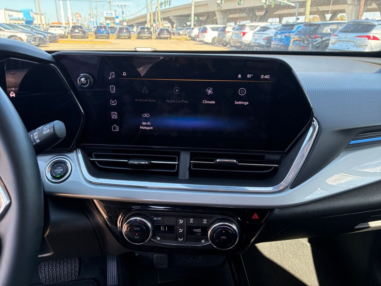 Thumbnail: 2025 Chevrolet Trax - 18