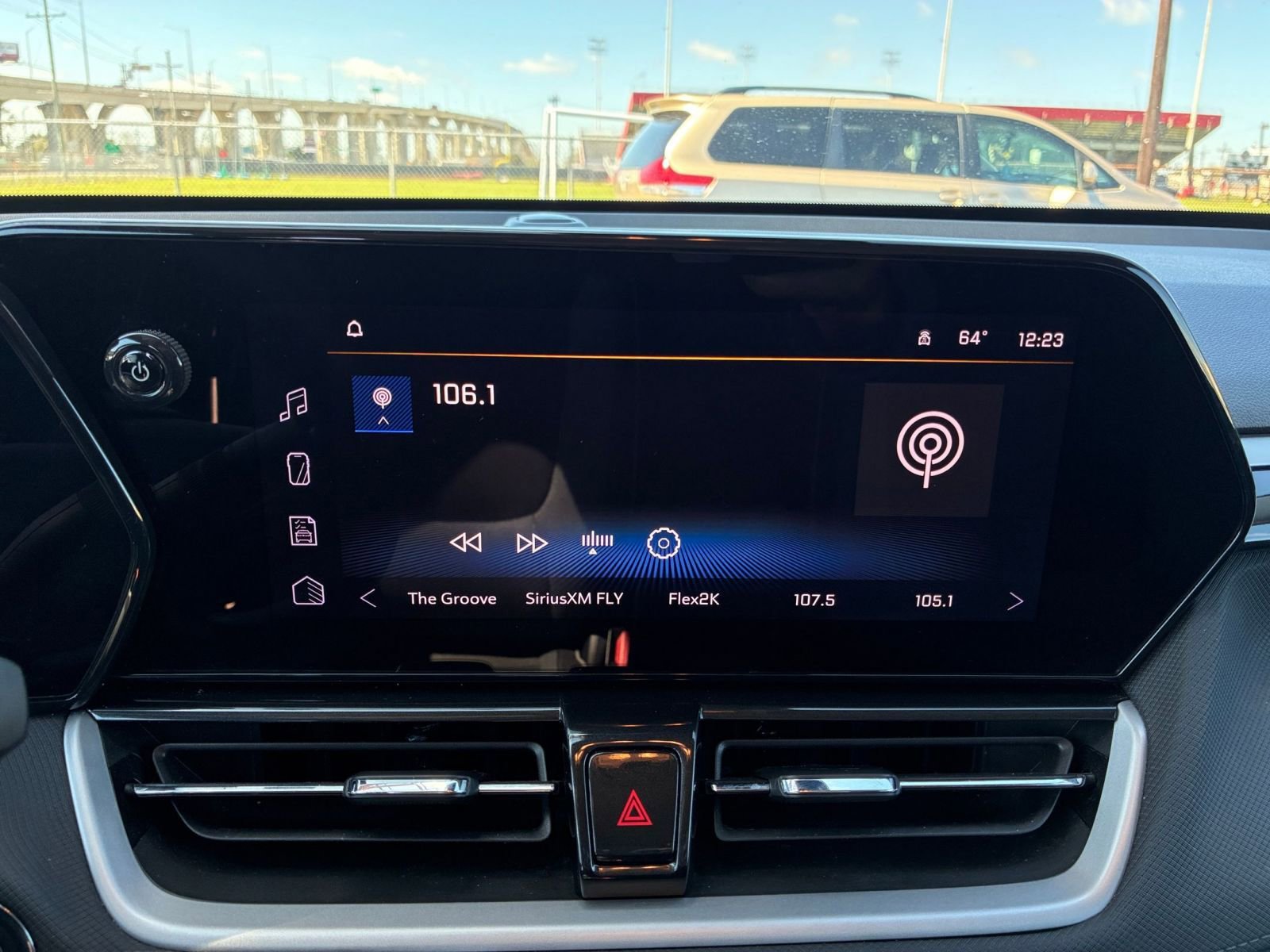 Thumbnail: 2025 Chevrolet TrailBlazer - 20