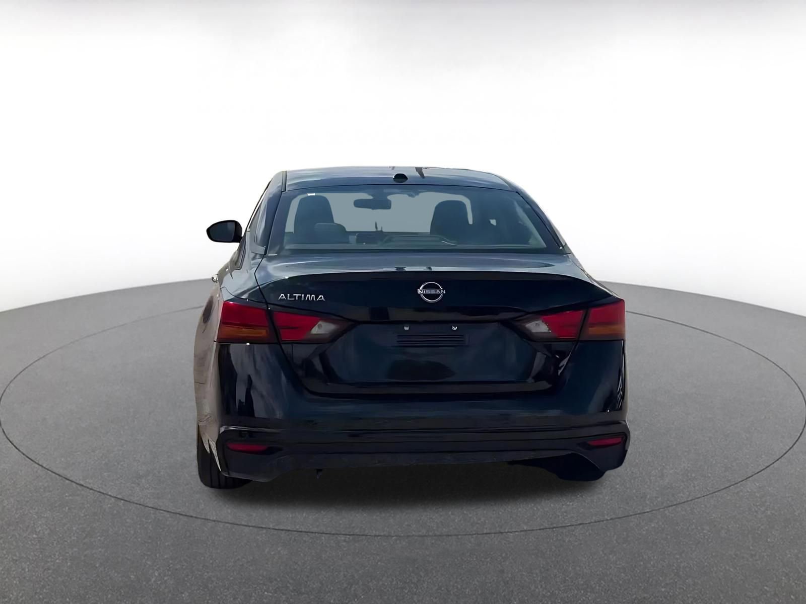 Thumbnail: 2025 Nissan Altima - 12