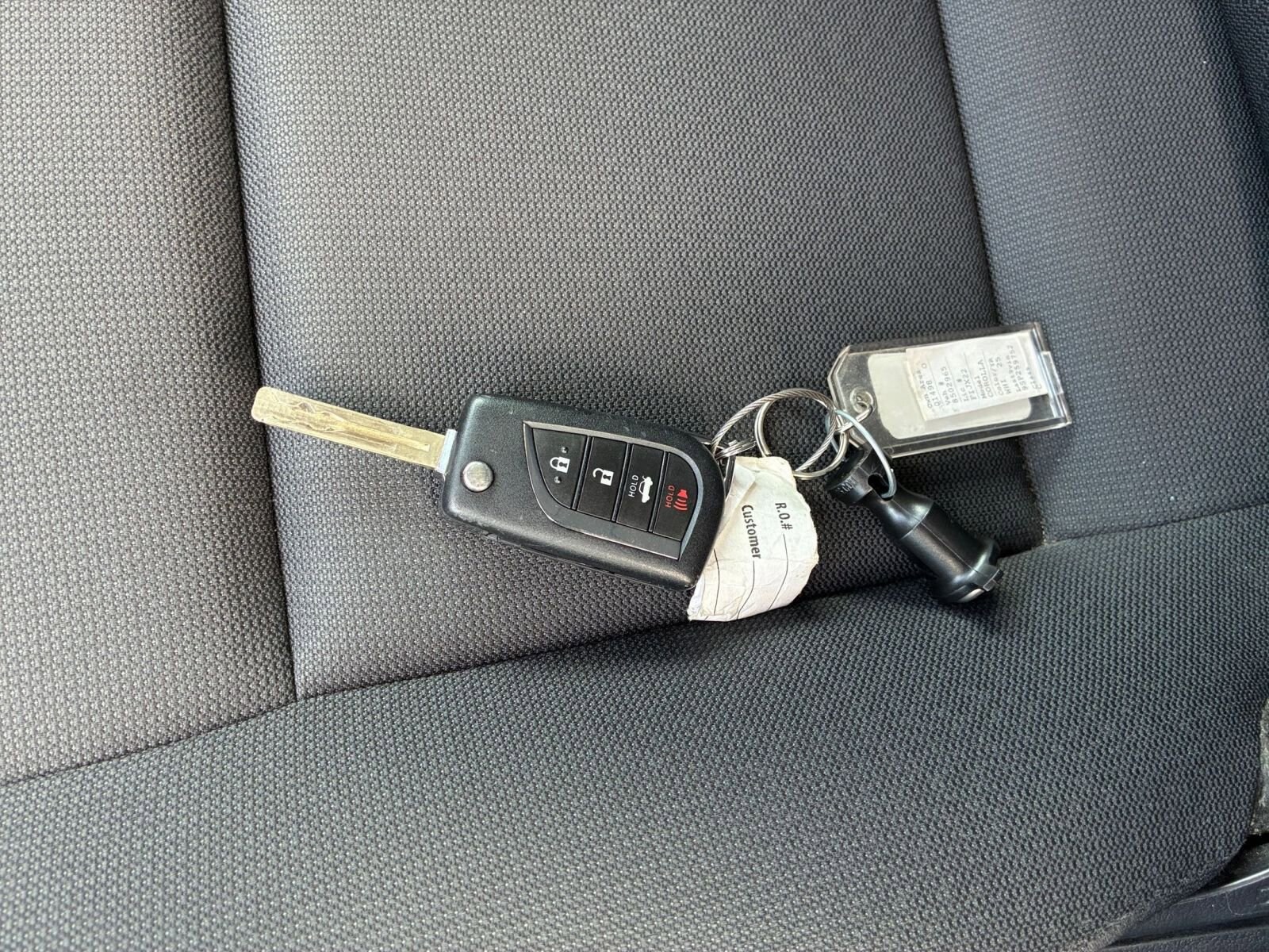 Thumbnail: 2025 Toyota Corolla - 21