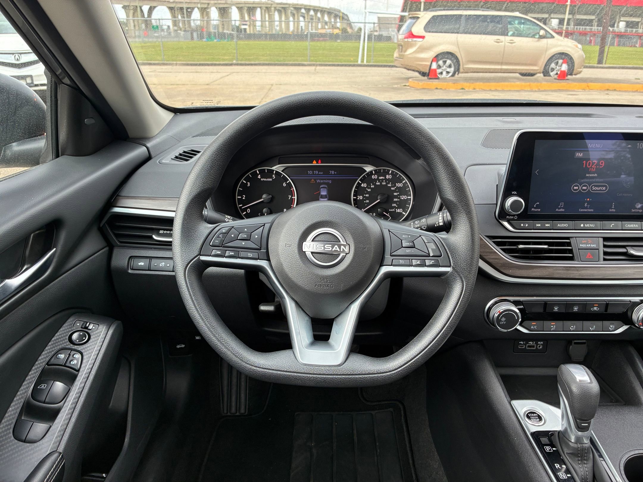 Thumbnail: 2025 Nissan Altima - 29