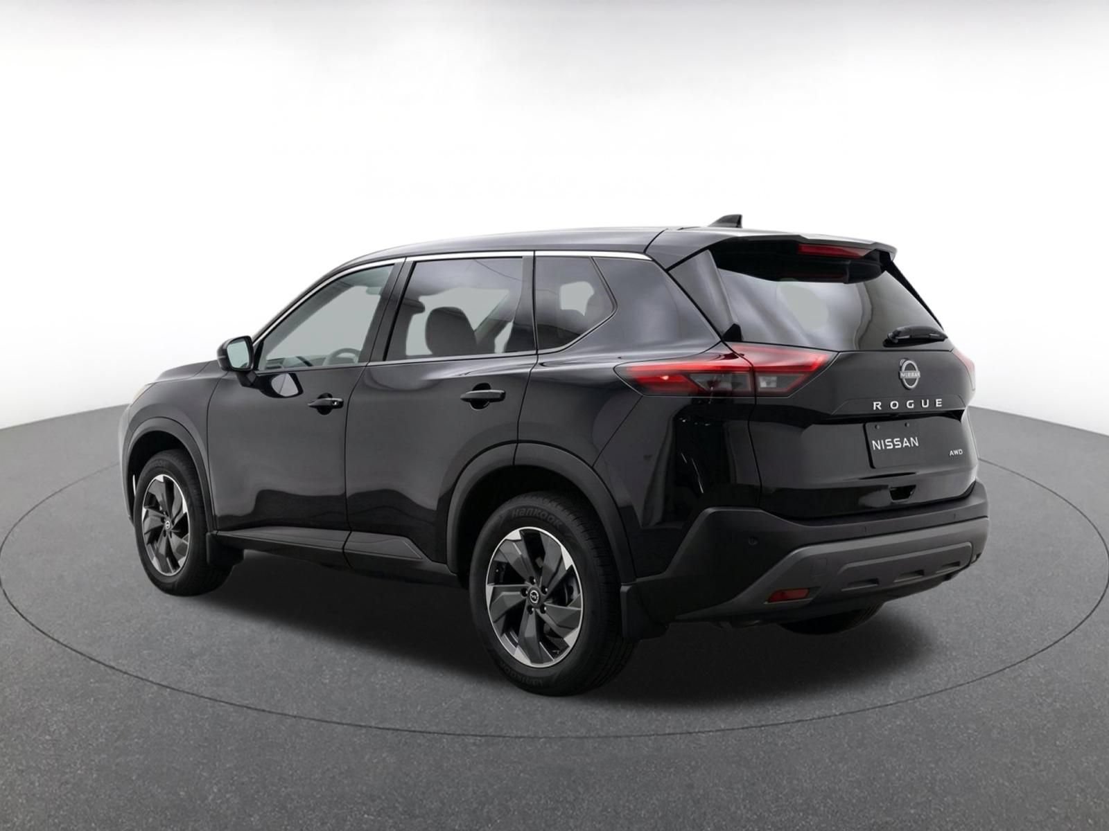 Thumbnail: 2025 Nissan Rogue - 5