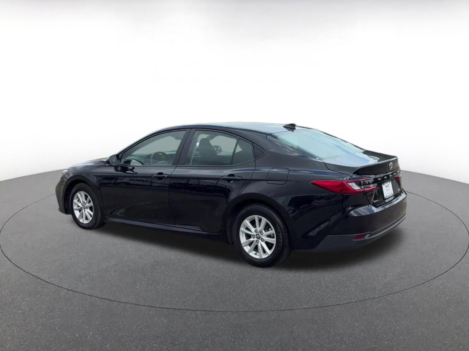 Thumbnail: 2025 Toyota Camry - 9