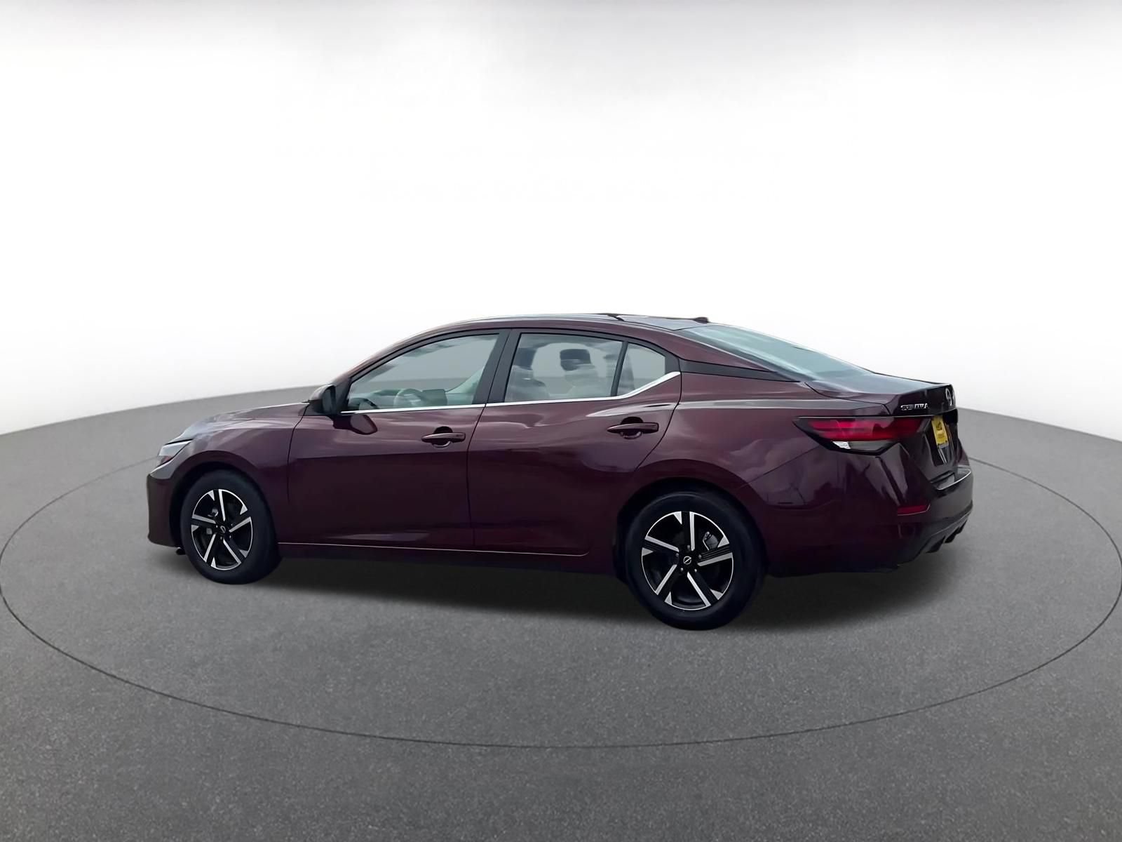 Thumbnail: 2025 Nissan Sentra - 10