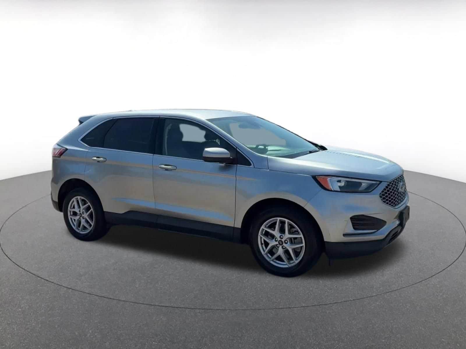 Thumbnail: 2024 Ford Edge - 2
