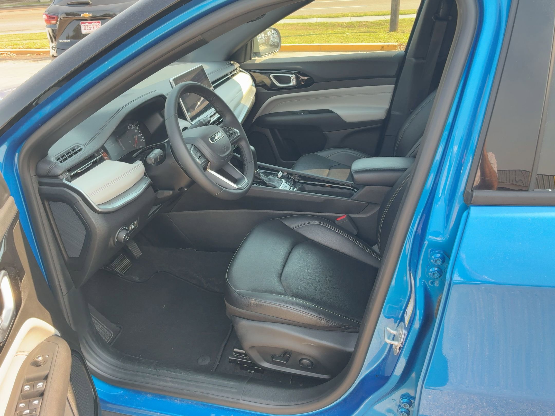 Thumbnail: 2025 Jeep Compass - 4