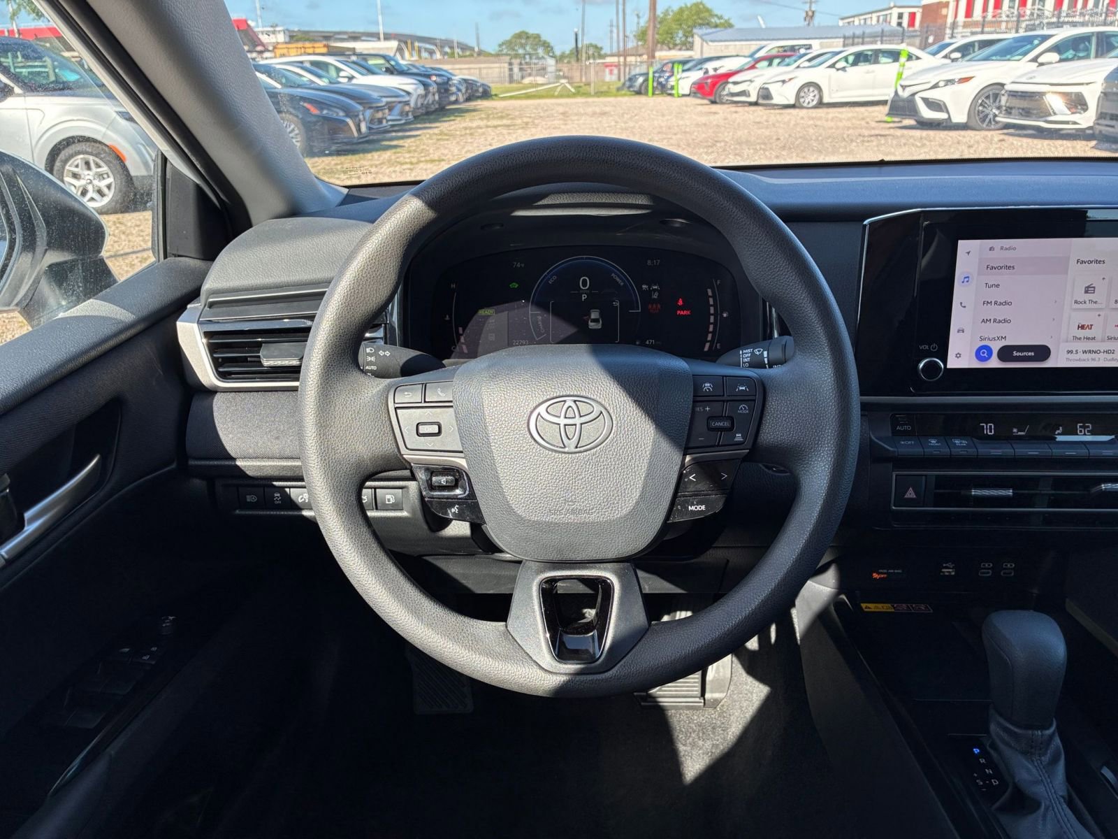 Thumbnail: 2025 Toyota Camry - 33