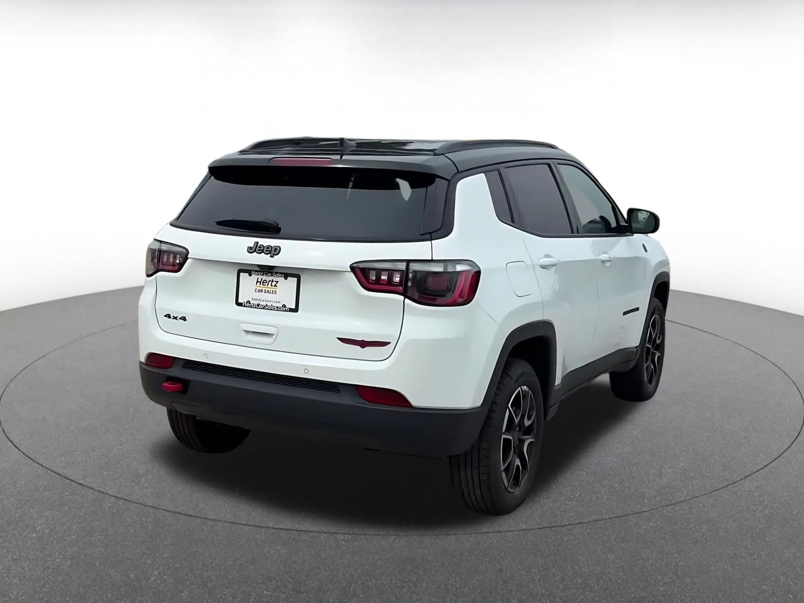 Thumbnail: 2025 Jeep Compass - 14